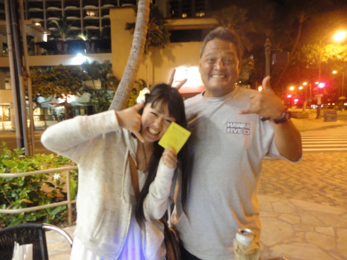 9th Jul. 2011 pic📷
お店からホテルまで夜散歩っ👣👣
また...