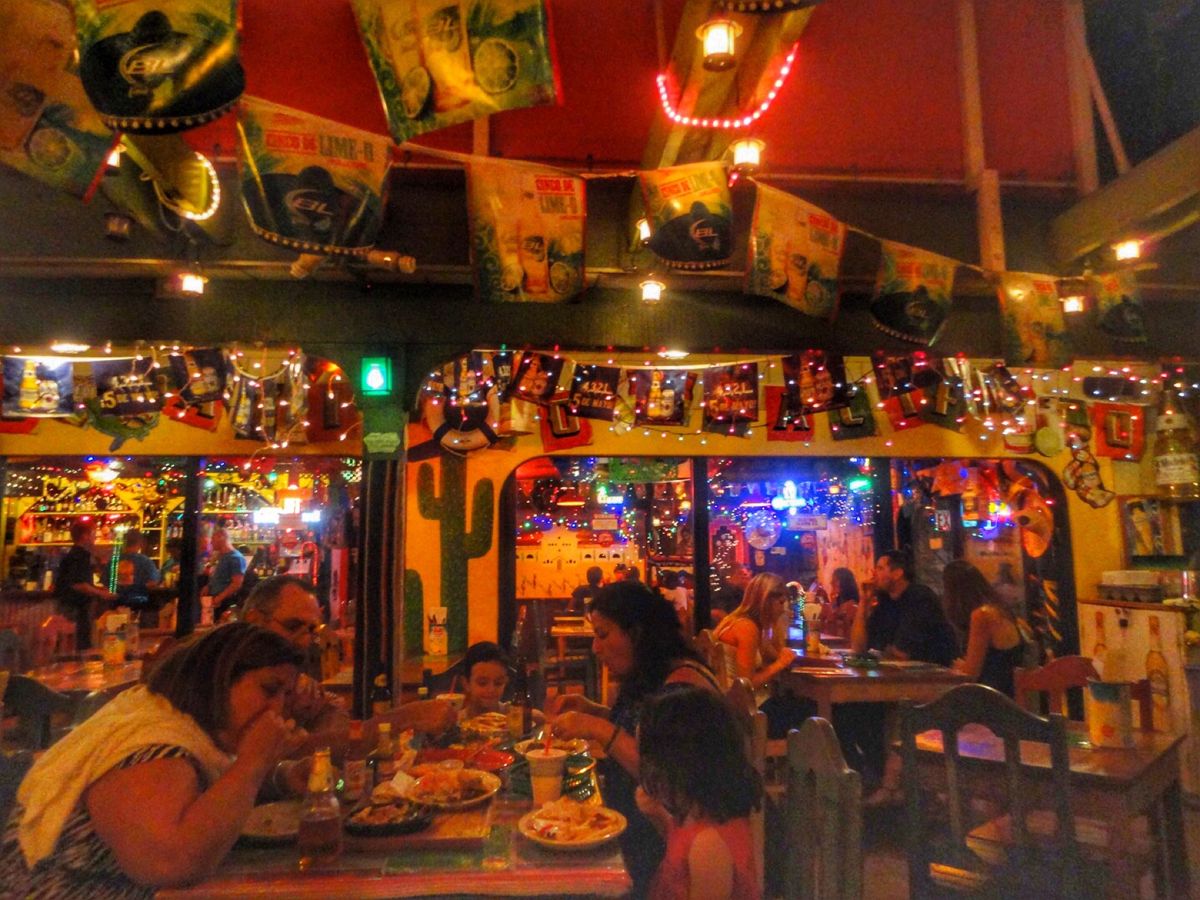 9th Jul. 2011 pic📷
Dinner𓌉◯𓇋 ‎
🌵🥑🌶️🌮