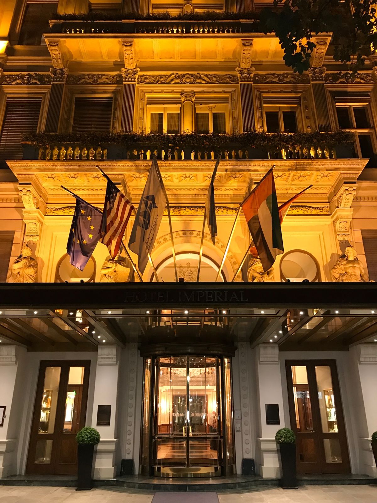 ウィーン⭐️インペリアルホテル
ゆったり2連泊でした。