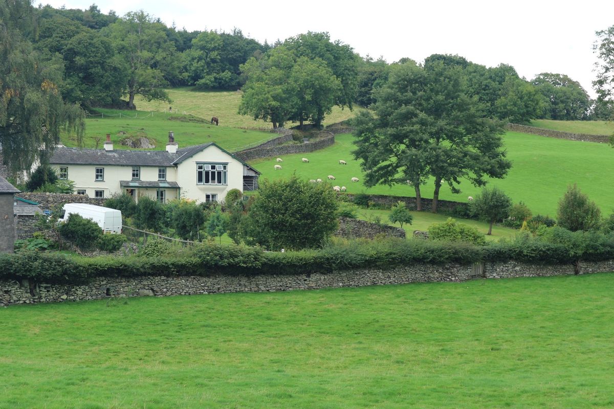 念願のヒルトップ⭐️
絵本ピーターラビットの作者、ビアトリクスポター の生...