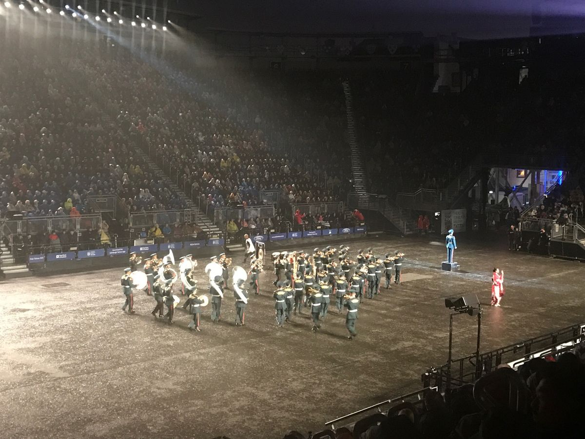この時期限定の音楽イベント🎶
ミリタリータトゥーを鑑賞⭐️
日本からも陸上...
