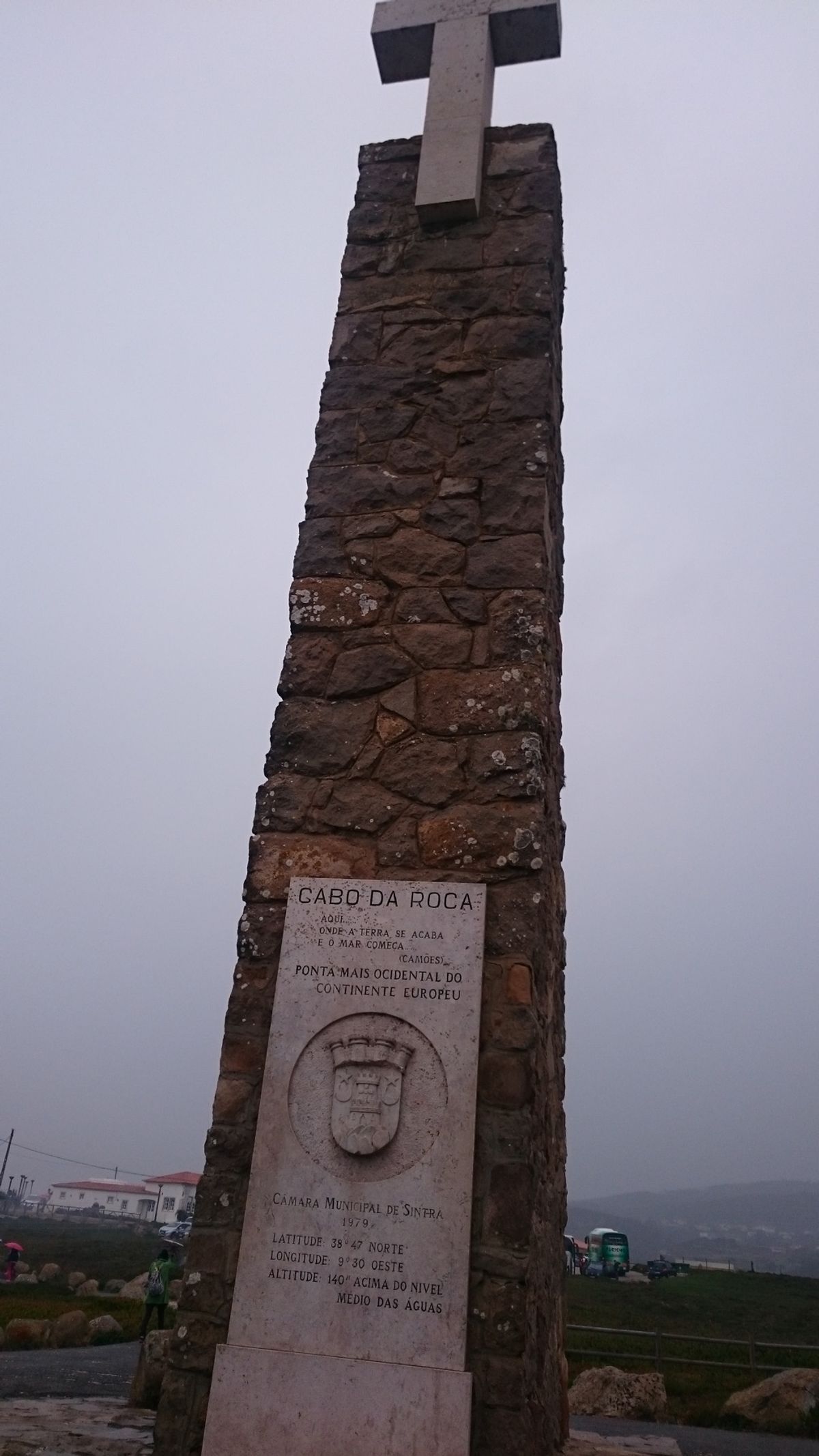 ロカ岬
あいにくのお天気で海もまったく見えず、モニュメントだけ…