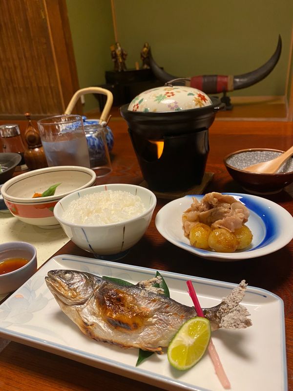 日本・徳島「かずら橋と剣山」の写真：宿は「かぐらや』

前日に予約して、食事...