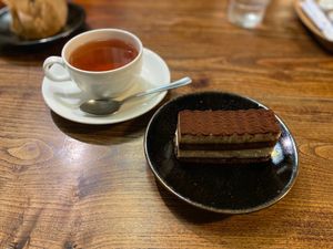 松本市内観光は旧開智小学校。信州蕎麦も美味しかった。