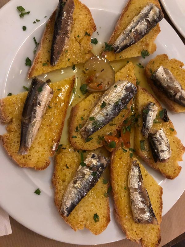 ポルトガル・リスボン「ポルトガルで新年を」の写真：リスボン、最初の夜😋
何を食べても美味し...