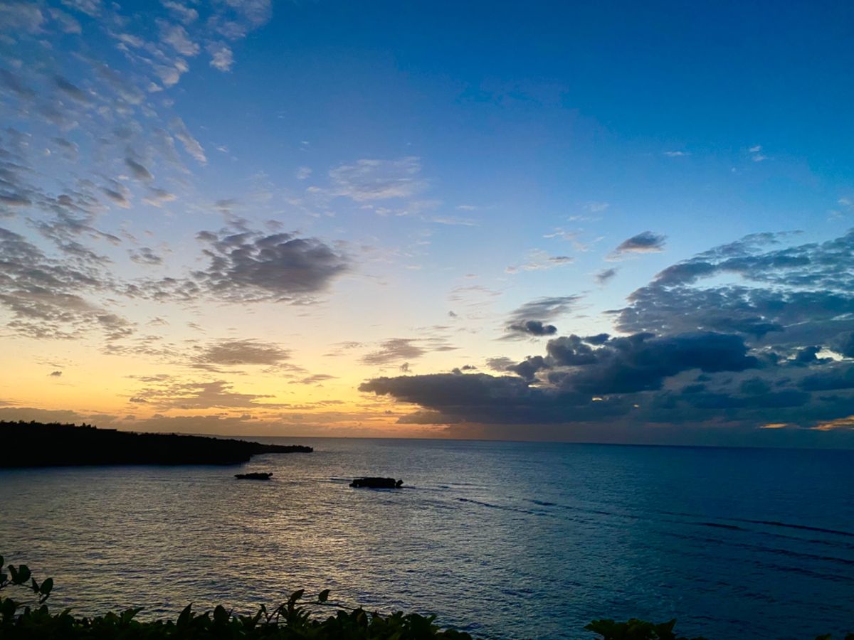 昨日のサンセット
途中まで結構曇ってたけど
若干晴れてよかった🌅

夕陽み...