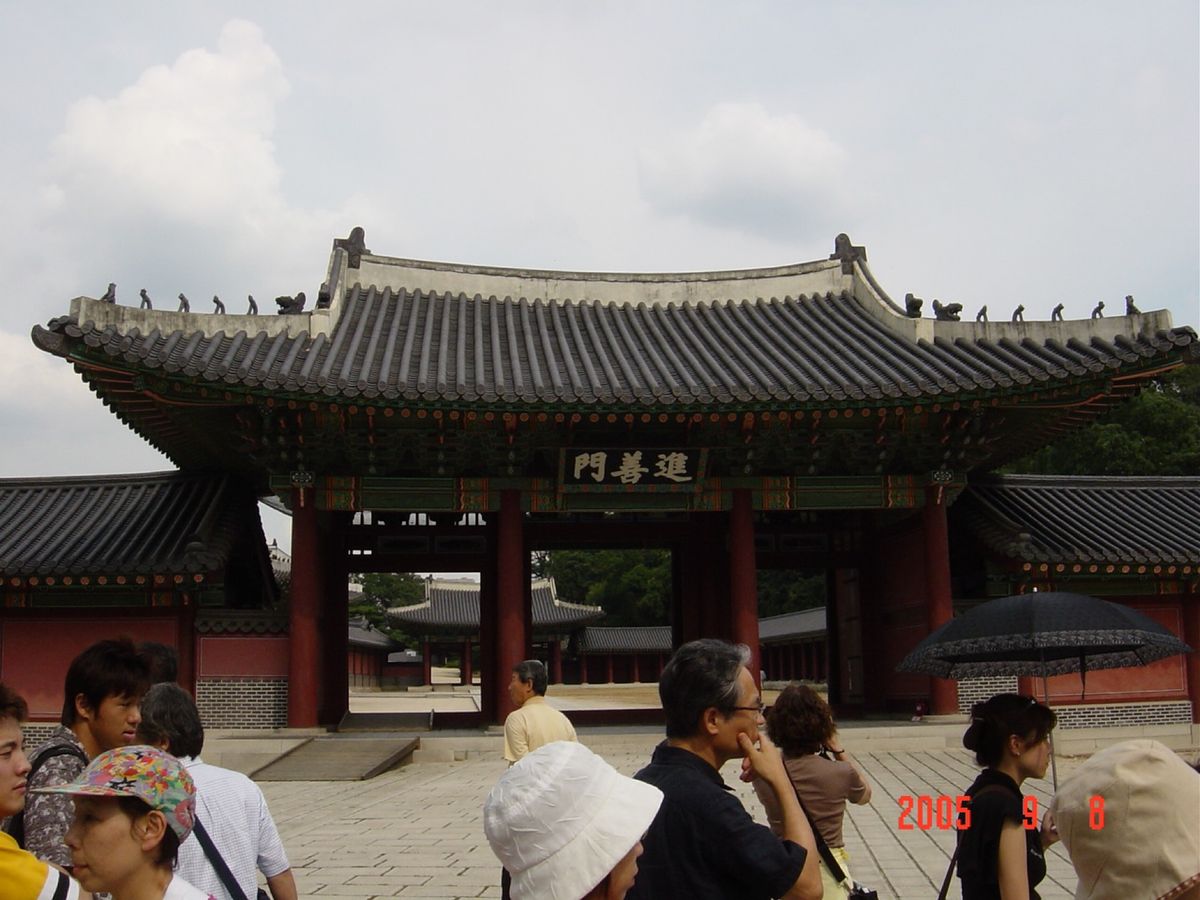 昌徳宮。広大な敷地内には見どころ満載‼️ひたすら歩いて足が棒になった記憶が...