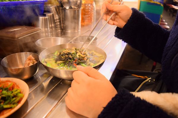 大韓民国 (韓国)・Seoul「7th  Travel」の写真：朝ごはん。
カルグクス通りへ。
メインも...