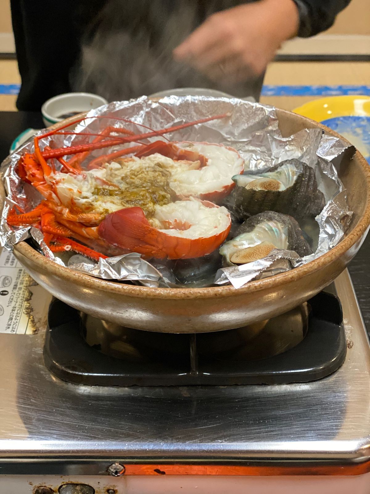 沼島の旅館「木村屋」さんの大漁鍋コース
はちきれる〜

ごちそうさまでした！
