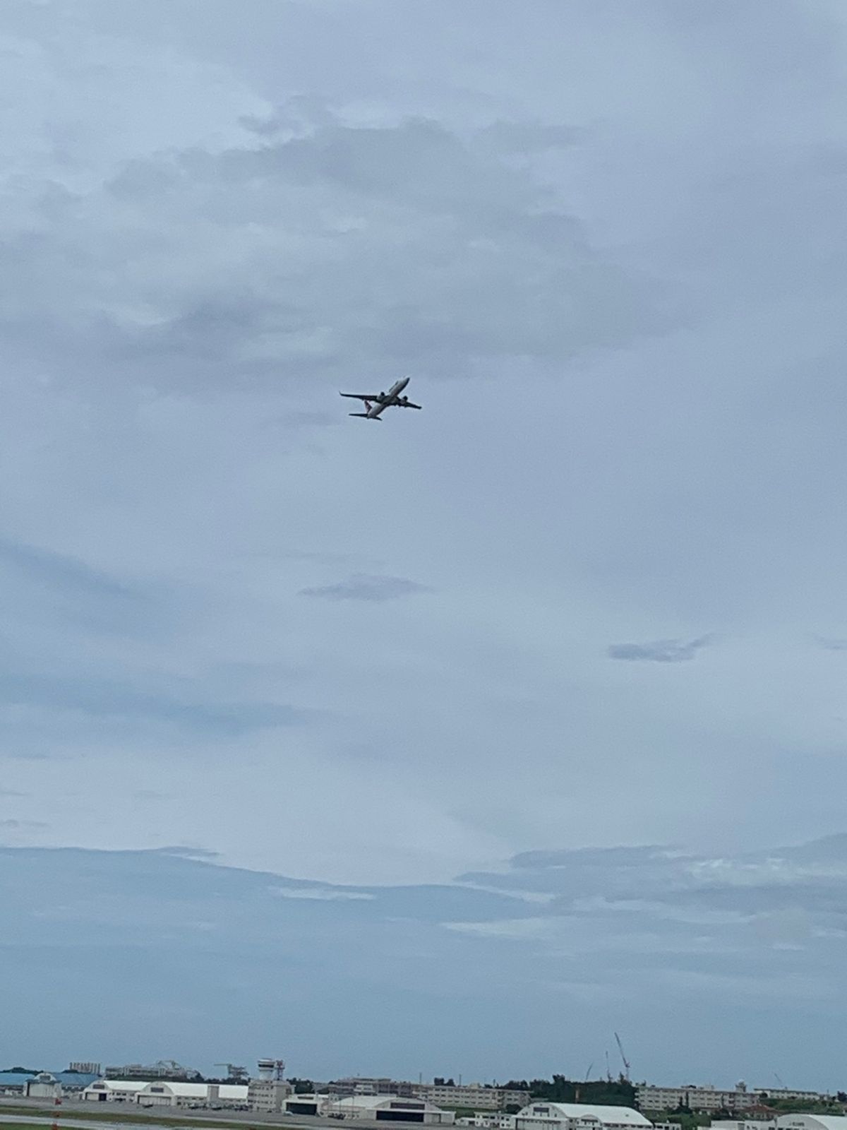 帰りの空港では、忘れずにポーたまを😋😋