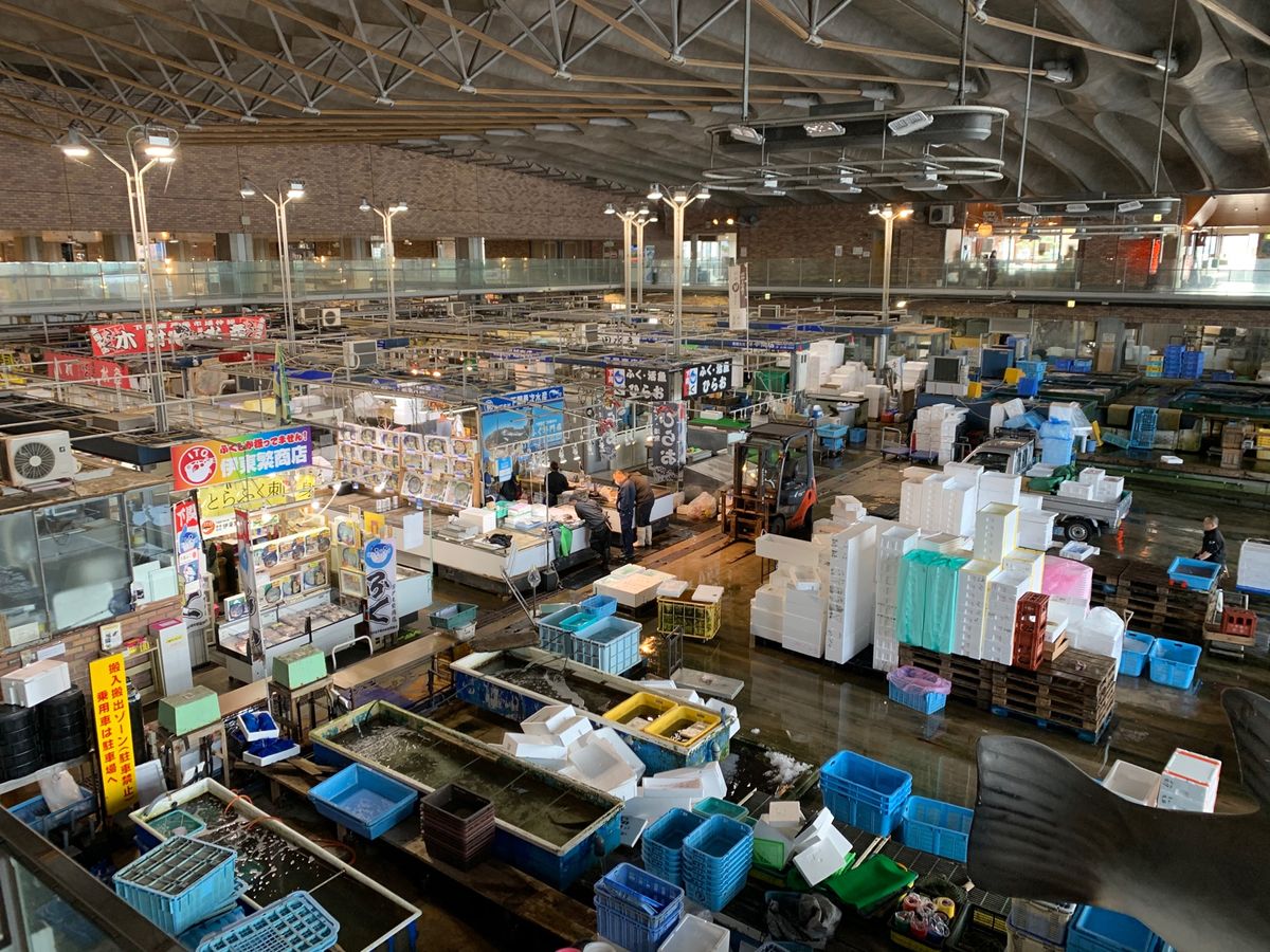 船でまた下関へ。
唐戸市場。