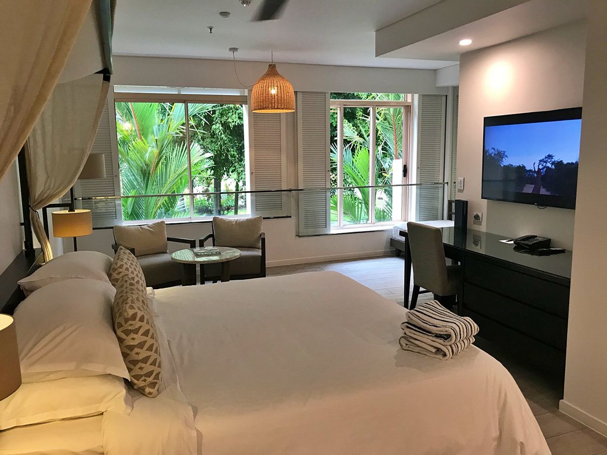 ケアンズから北に1時間ほど走ったポートダグラスにも泊まり、美味しい海鮮を楽...