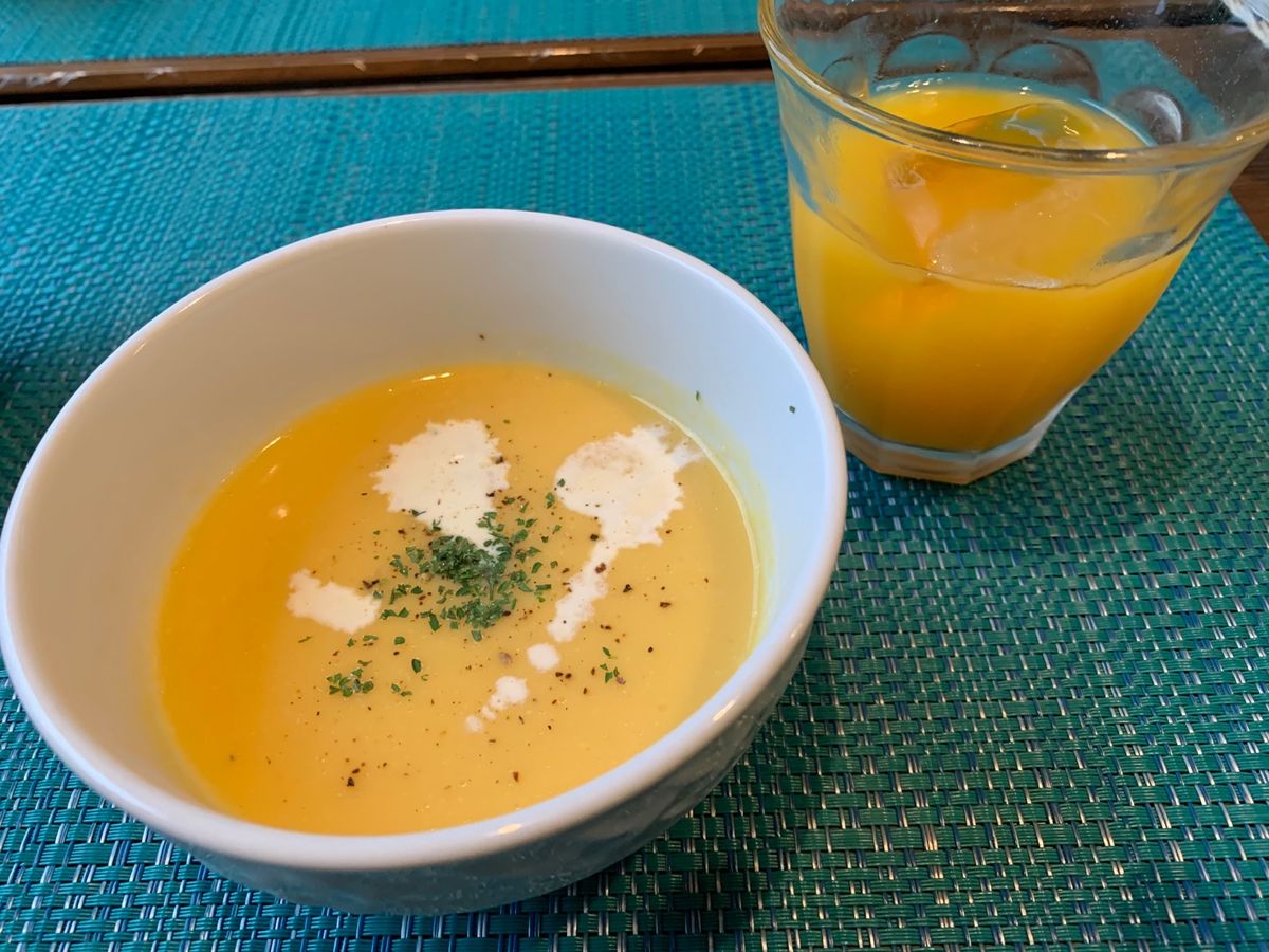 今朝の朝ごはん🍽
昨日は和食🥢、今朝は洋食❣️
何をいただいてもめちゃ、美...