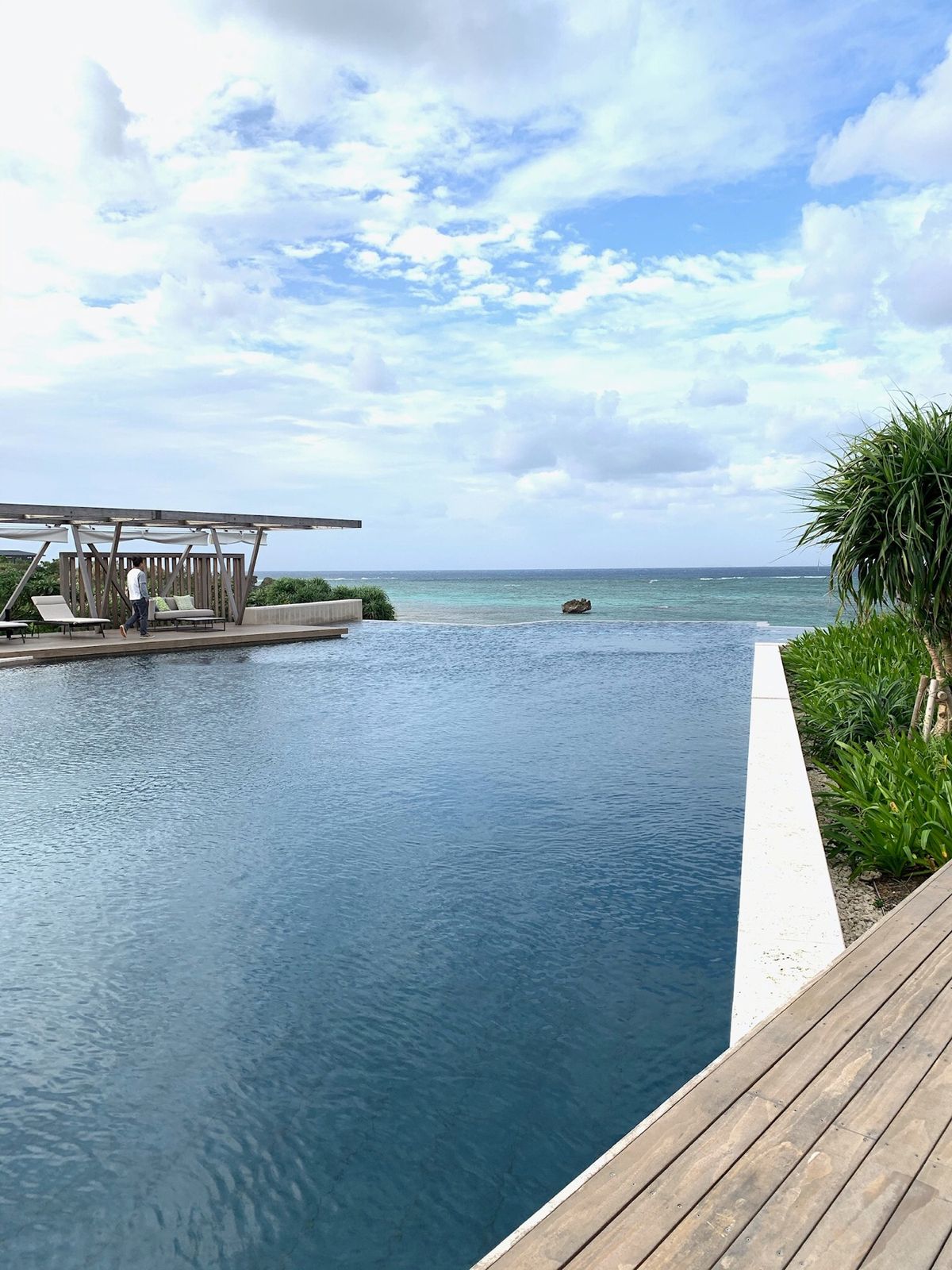 目の前に広がる景色が非日常過ぎて、何も考えずただただ前を見て過ごせる時間が...