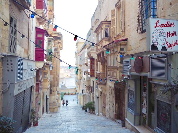 大韓民国 (韓国)・ソウル「短期留学🇲🇹」の写真：カラフルな扉🌈
この街の雰囲気最高😭