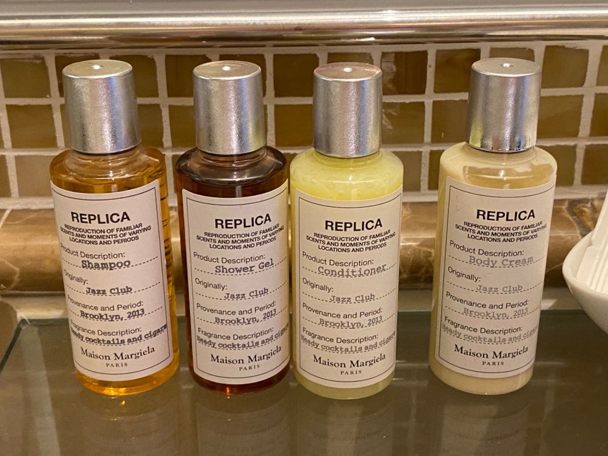 沖縄スパリゾートエグゼスは
シャンプーとかを
ロクシタン、ブルガリ、マルジ...