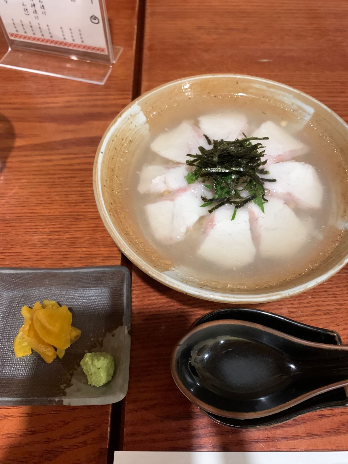 晩御飯シリーズ！

毎日鯛を笑。

1日目…じゃこ天と蒲鉾、鯛茶漬け
2日...