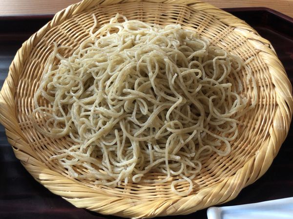 日本・京都府「京都日帰り紅葉狩り」の写真：ランチはミシュラン一つ星獲得のお蕎麦屋さ...