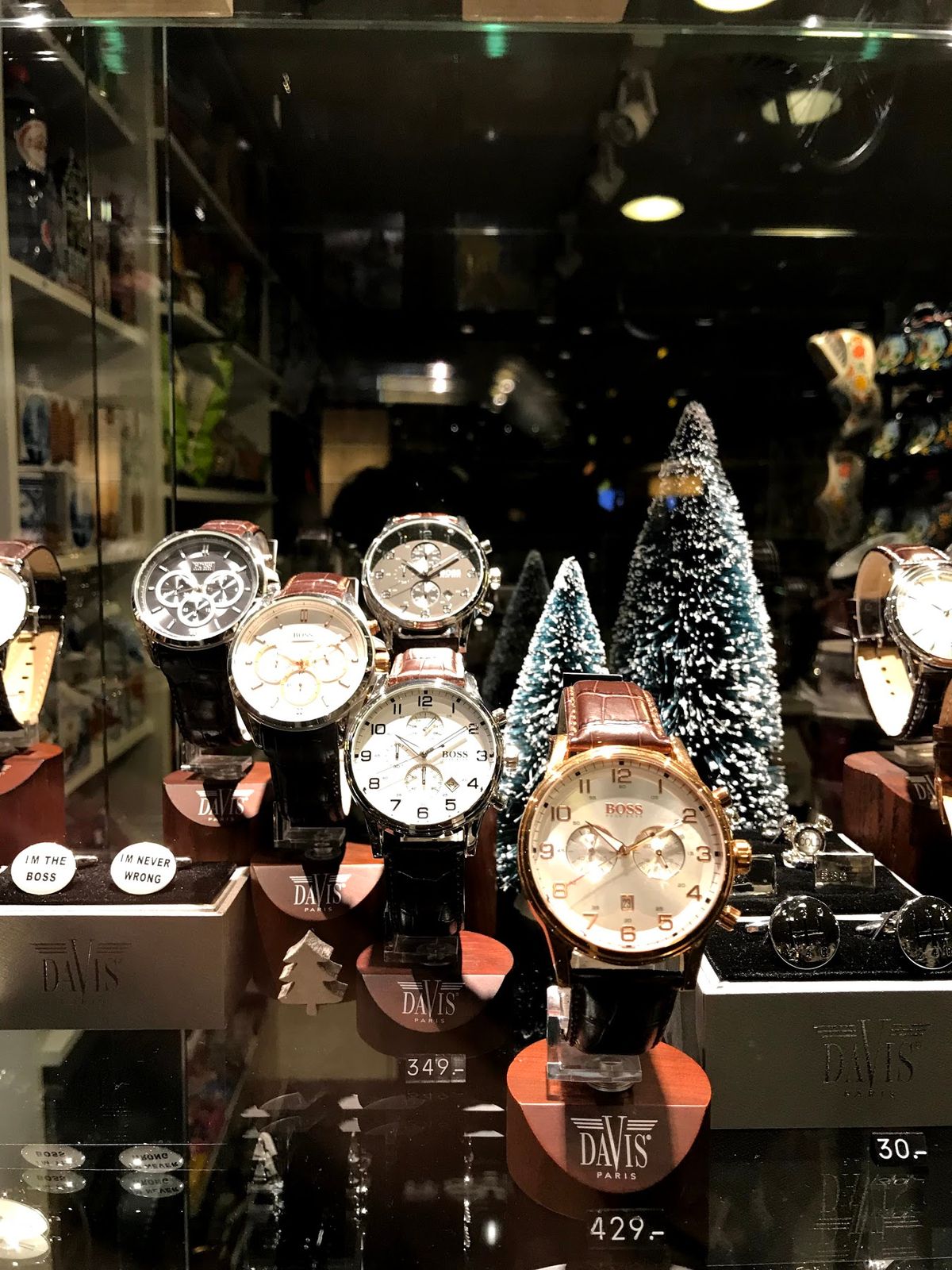 豪雪でフライトできずたまたま延泊できた👍