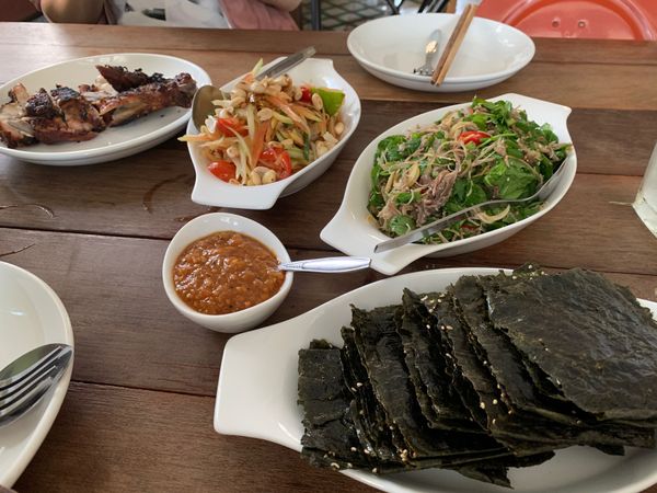 ラオス人民民主共和国・ヴィエンチャン「ラオス学生最後の旅」の写真