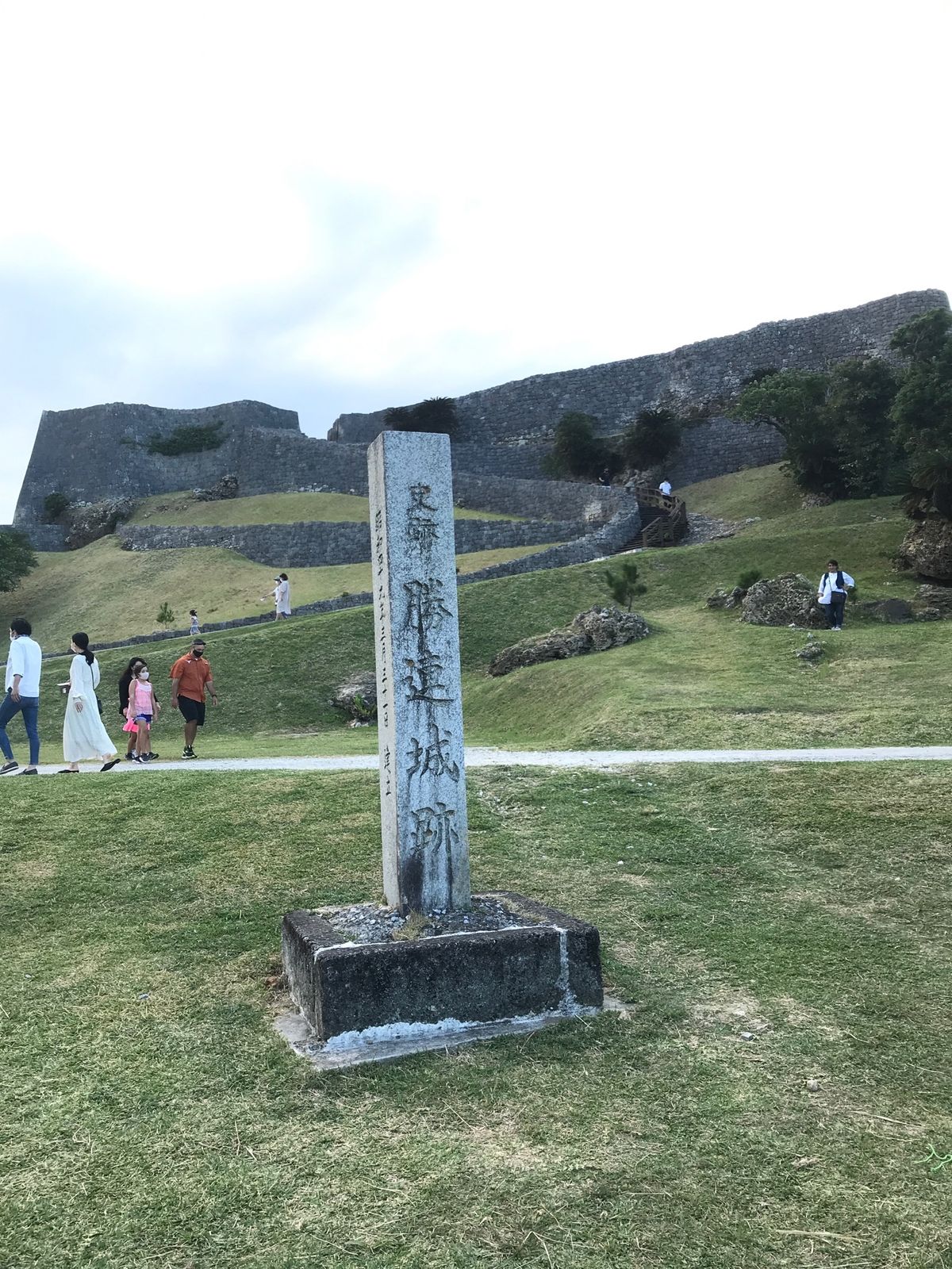 3日目②
海中道路から毎度訪問の勝連城跡へ。
沖縄で一番好きな場所かも。
...
