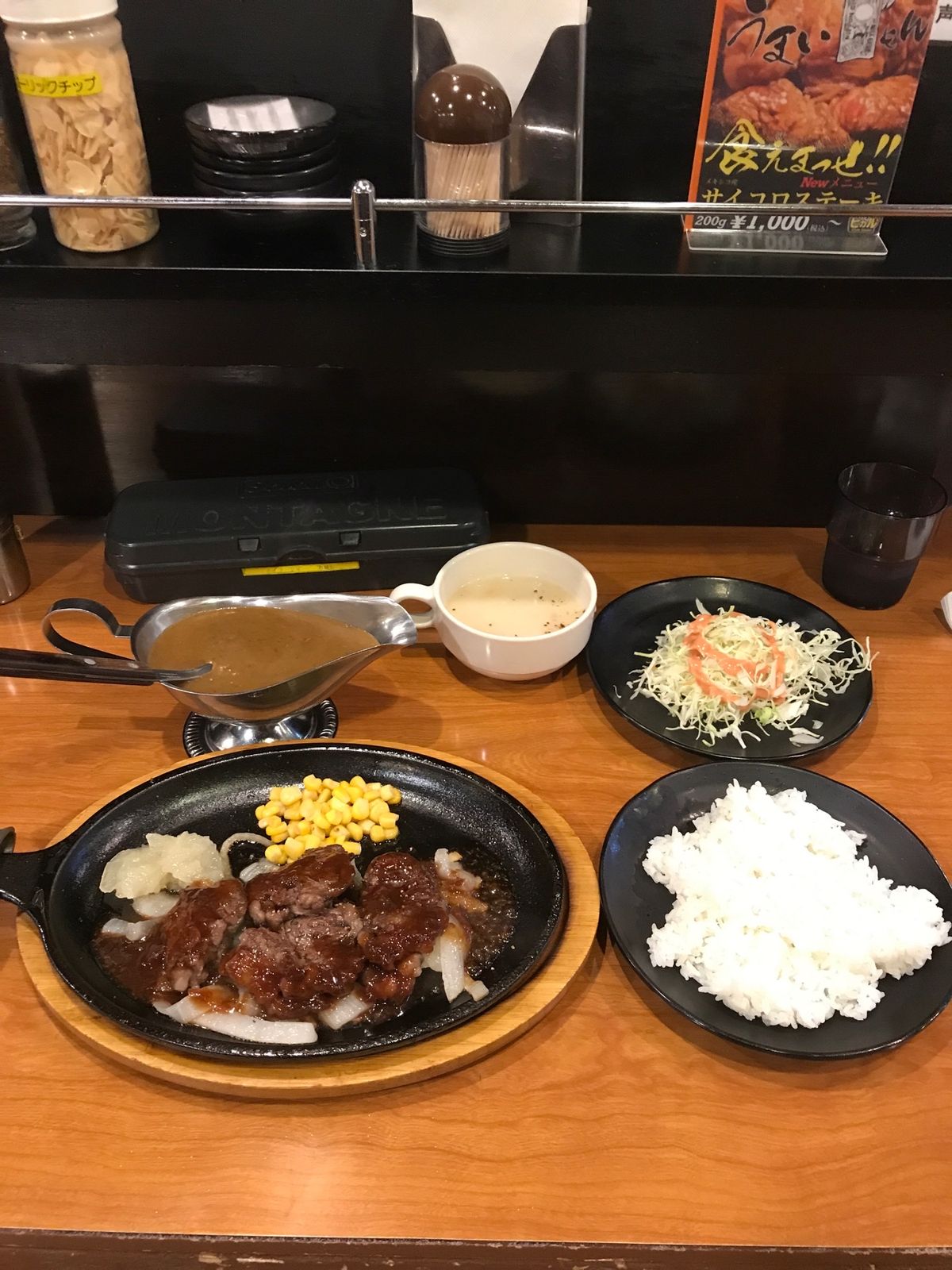 1日目:羽田→那覇
コロナ禍で行けるか心配でしたが約40回目の沖縄到着✈️...