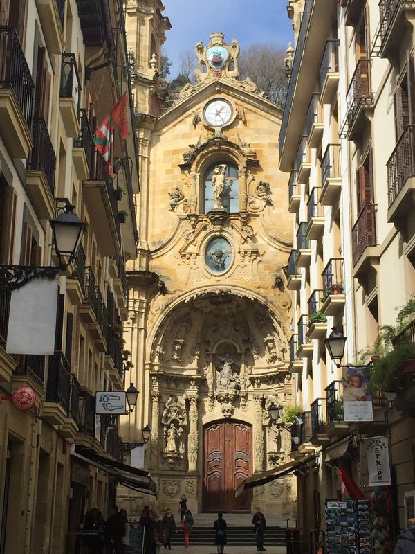 スペイン・バルセロナ「QatarAirways」の写真