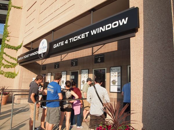 アメリカ(米国)・シカゴ「2011：ASCO@Chicago」の写真：@U.S. Cellular Field...