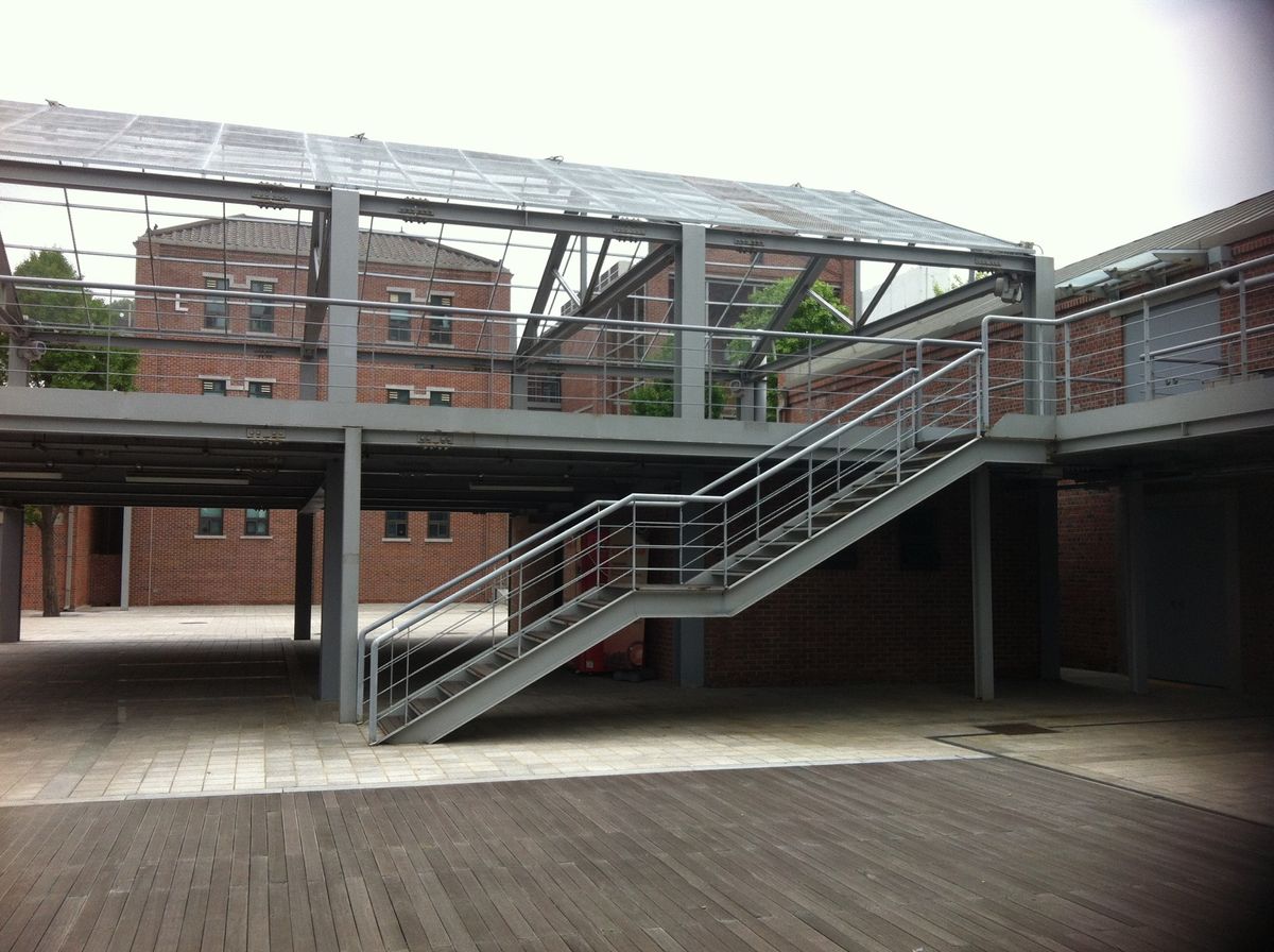 校舎として使われました。