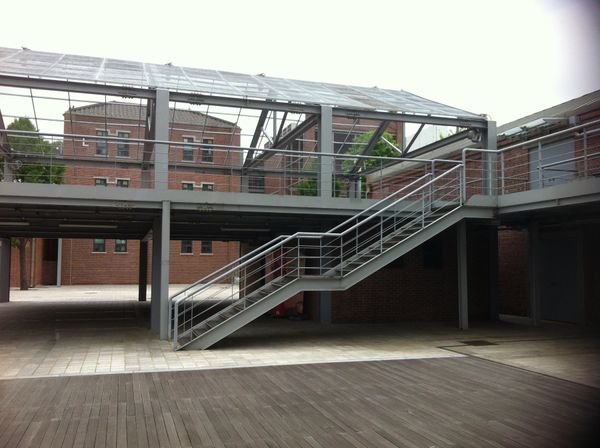 大韓民国 (韓国)・ソウル「ドラマロケーション」の写真：校舎として使われました。