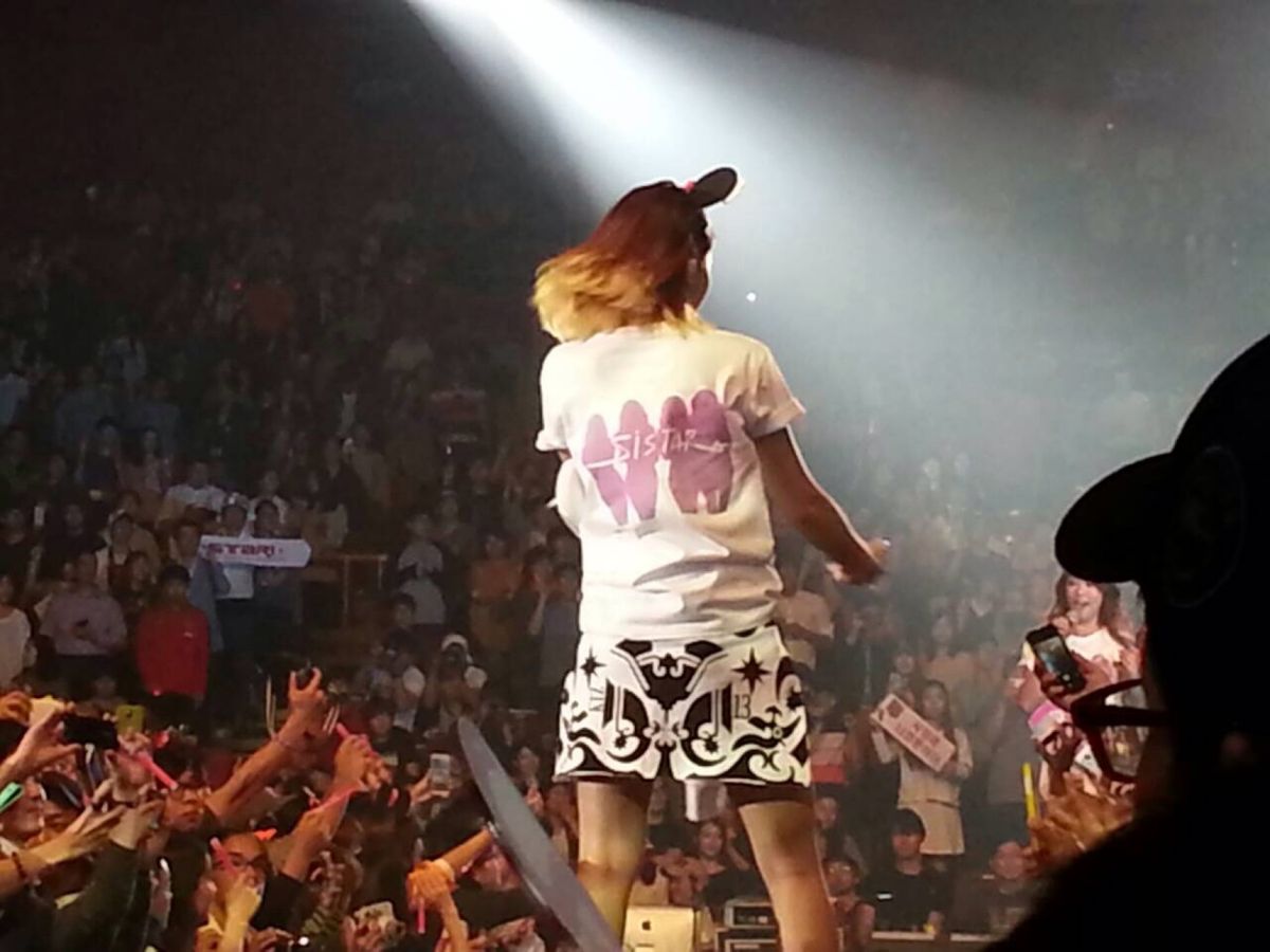 ソユは後ろ姿だけ