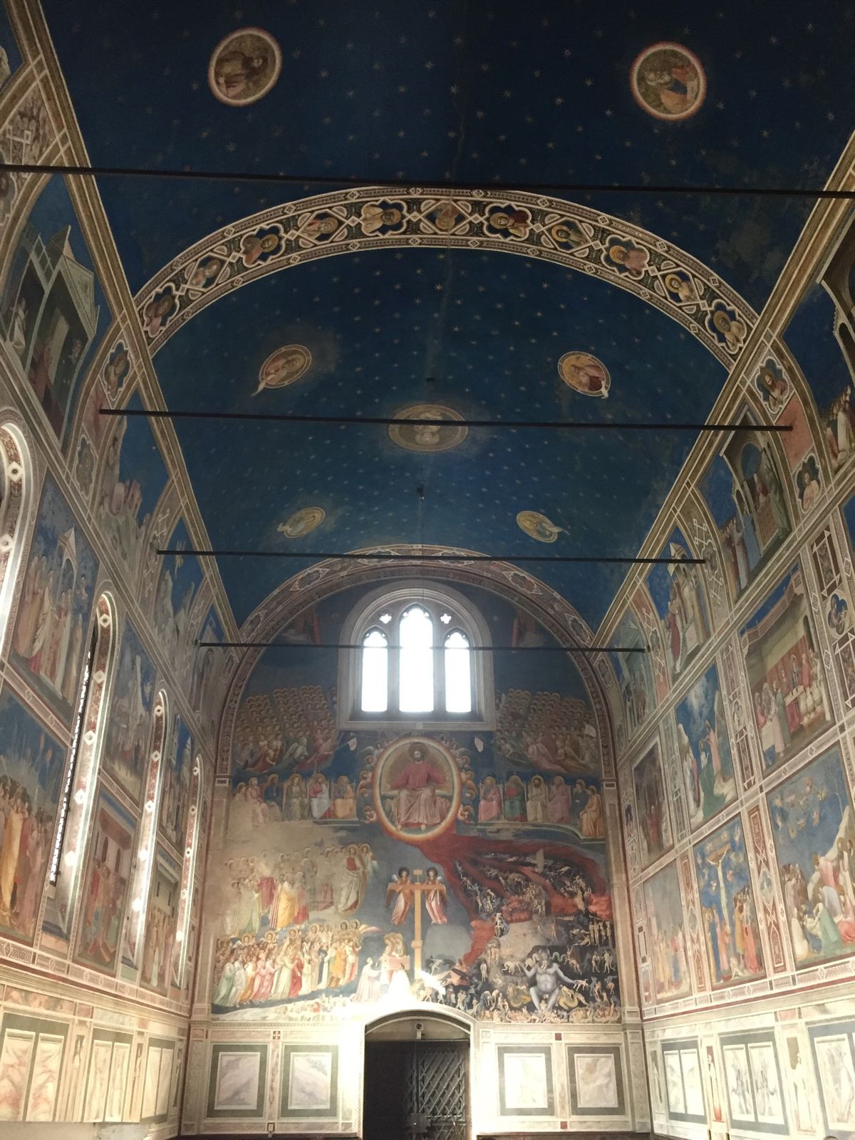 パドバ（パドヴァ）
ジョットのフレスコ画やガリレオが観測していた天文台など...