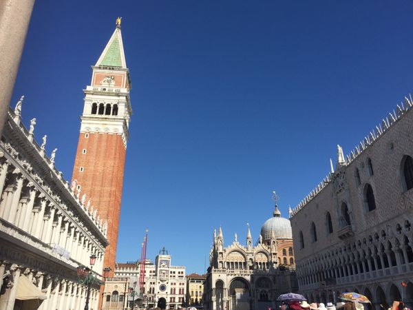 イタリア・ヴェネツィア「ヴェネツィア・パドヴァ・ヴェローナ」の写真：ヴェネツィア
空の青さが映える美しい風景...