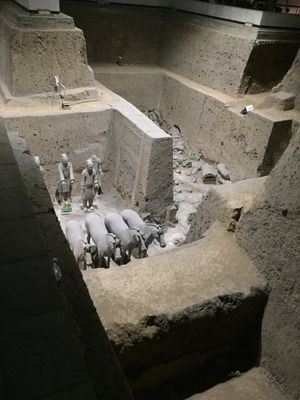西安
兵馬俑、秦の始皇帝陵