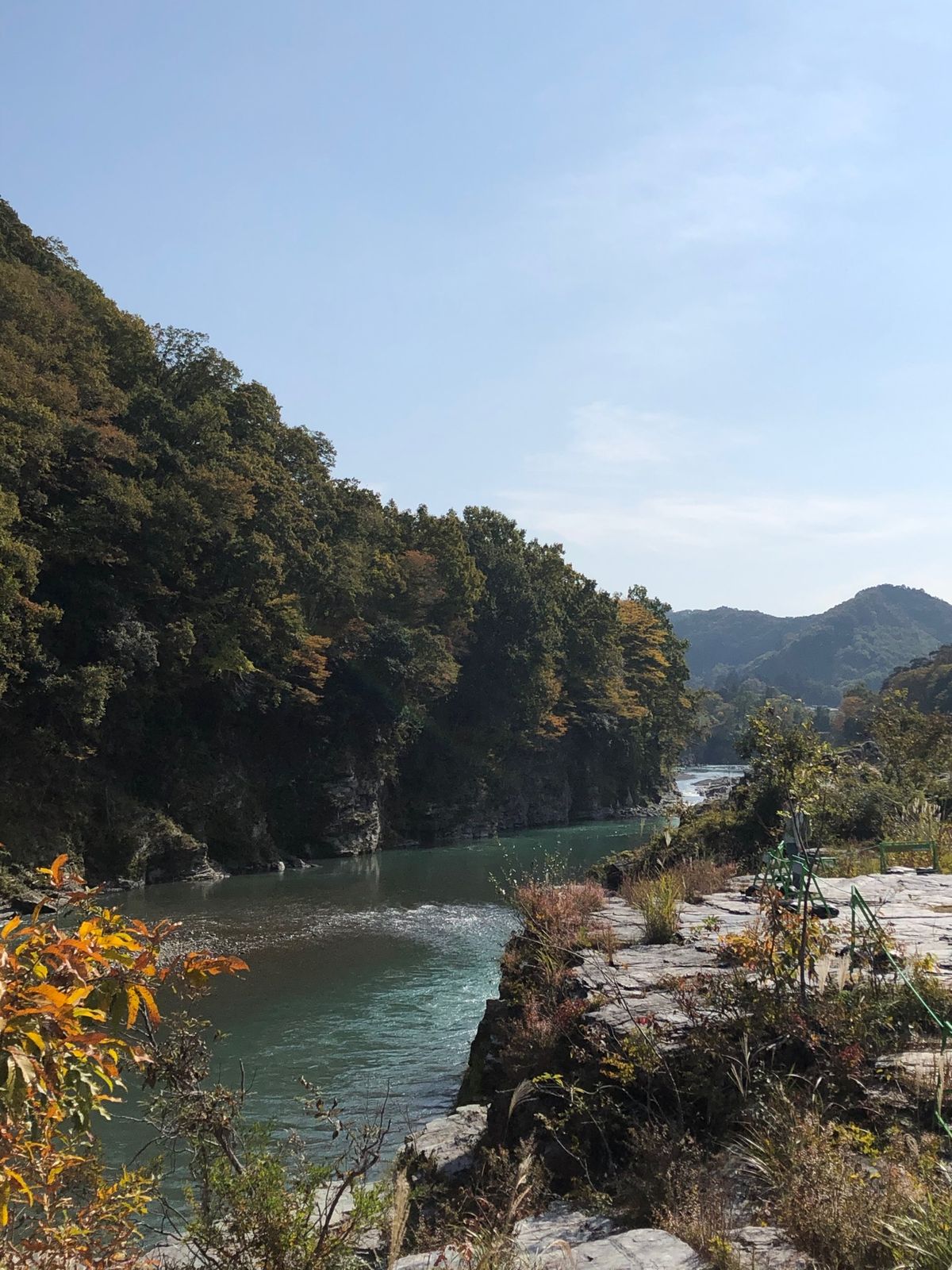 長瀞ライン下りと月の石もみじ公園。
紅葉にほまだ少し早かったけど、キレイ。