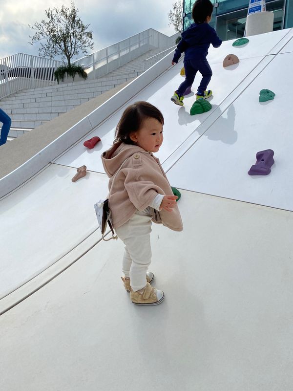 日本・神奈川県「横須賀→みなとみらいの旅」の写真：UNIQLO Parkから鳥ぎん