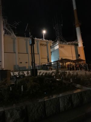 函館山へ。山の上は3℃とあってさすがに寒い。