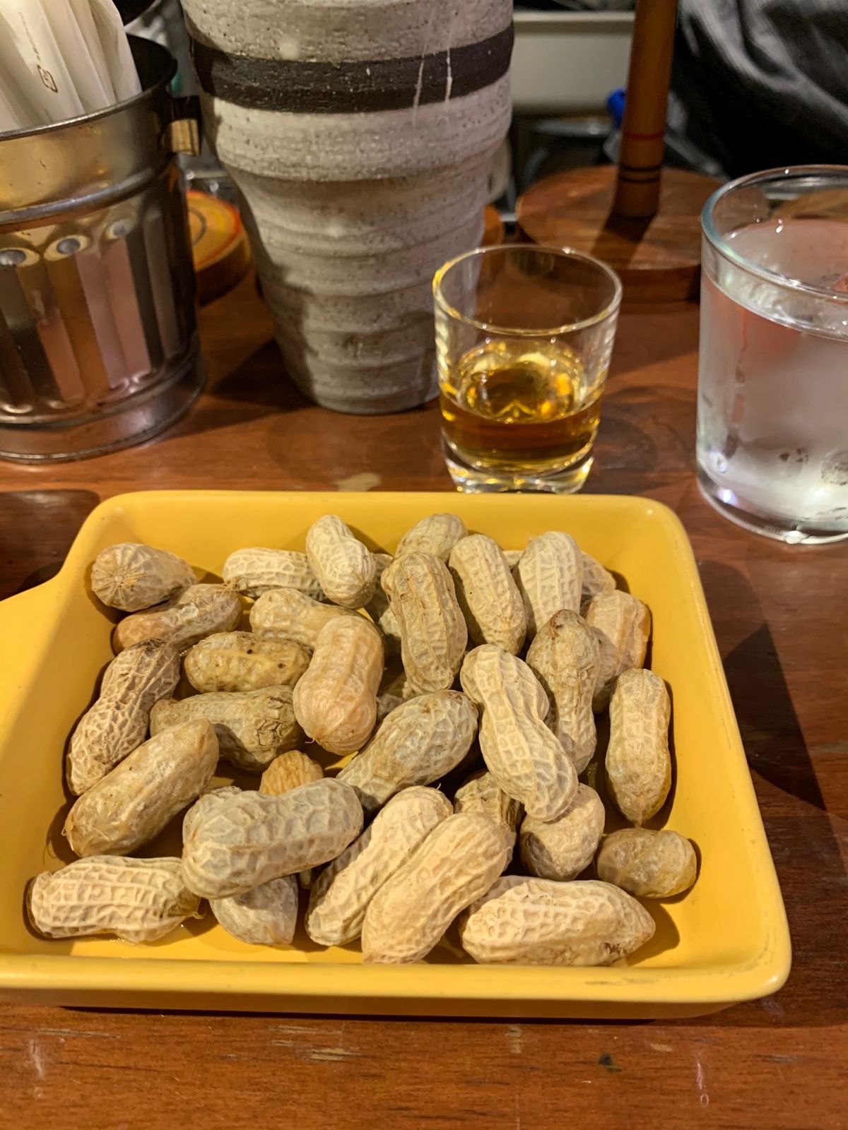 夜は宿近くの飲み屋さんへ。