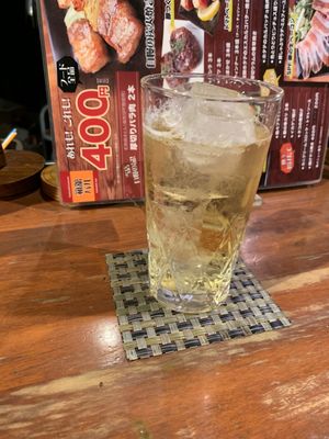 夜は宿近くの飲み屋さんへ。