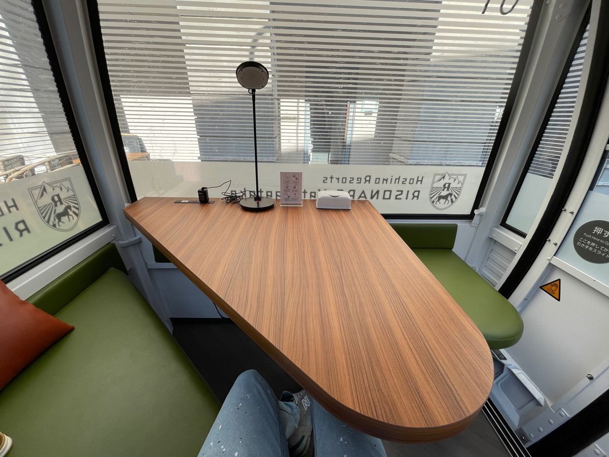 ステンドグラスや陶芸など色々物づくり体験もできます。

あと何故かゴンドラ...