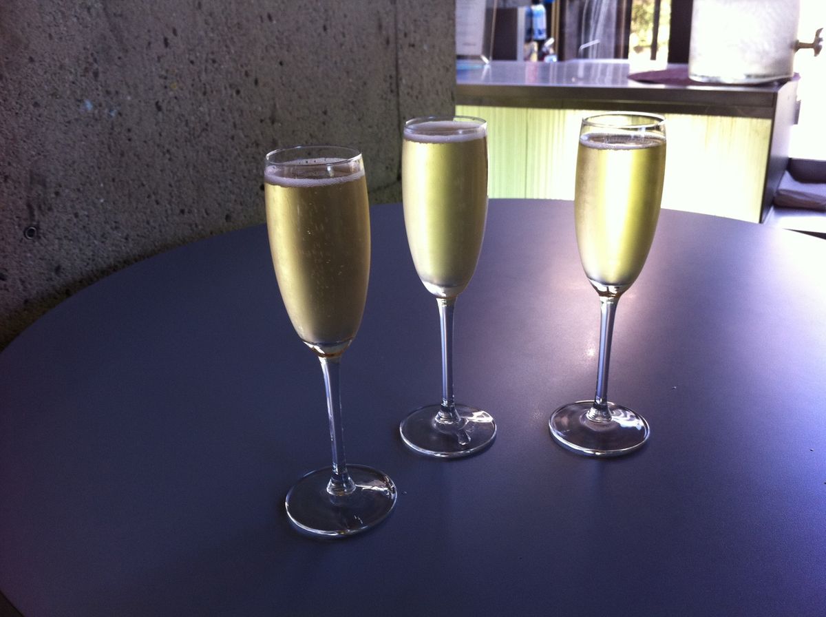 @Domaine Chandon

1件目はSparkling wineか...