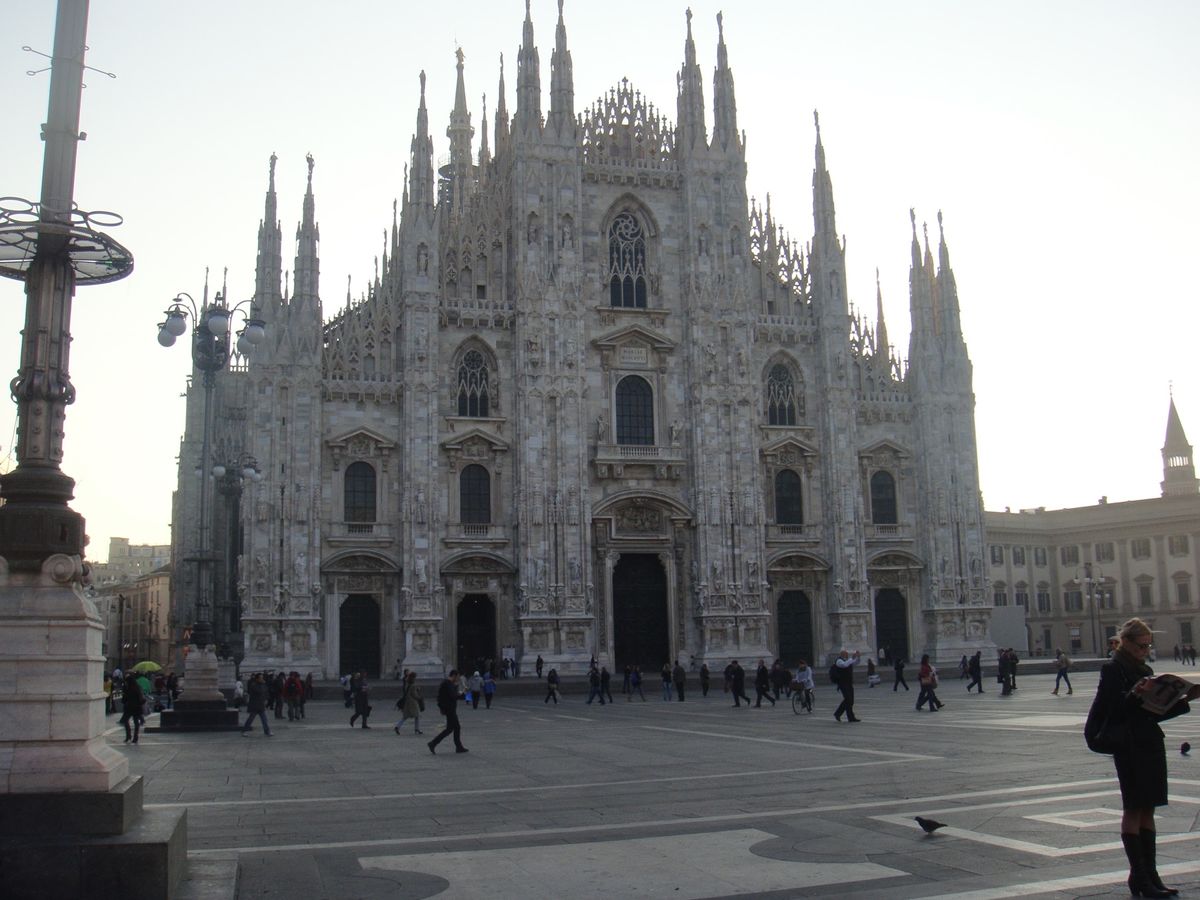 @Duomo di Milano⑤
別の日に撮った写真。2枚目はやっと太陽...
