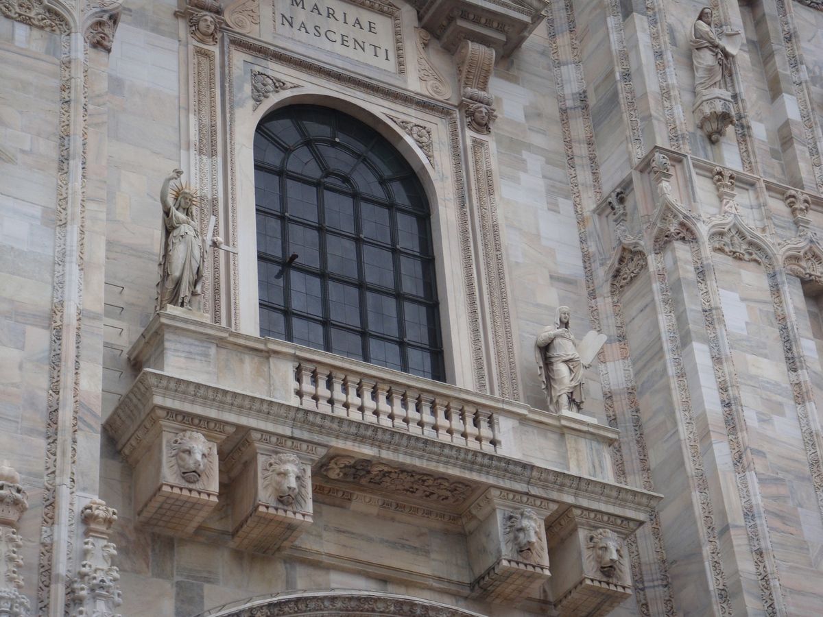 @Duomo di Milano②
1813年に完成したミラノ大聖堂。細部...