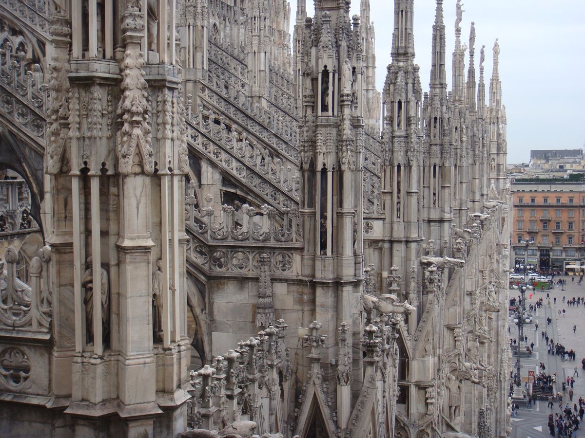 @Duomo di Milano②
1813年に完成したミラノ大聖堂。細部...