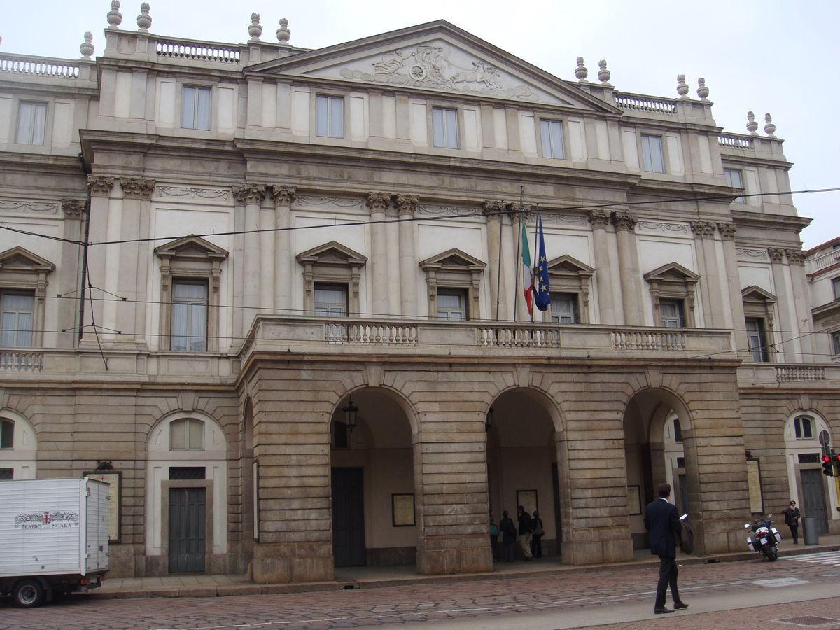 @Teatro alla Scala & Palazzo Marino
ス...