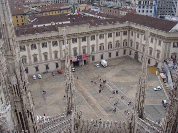 イタリア・ミラノ「2010：ESMO@Milano」の写真：@Duomo di Milano④
屋上...