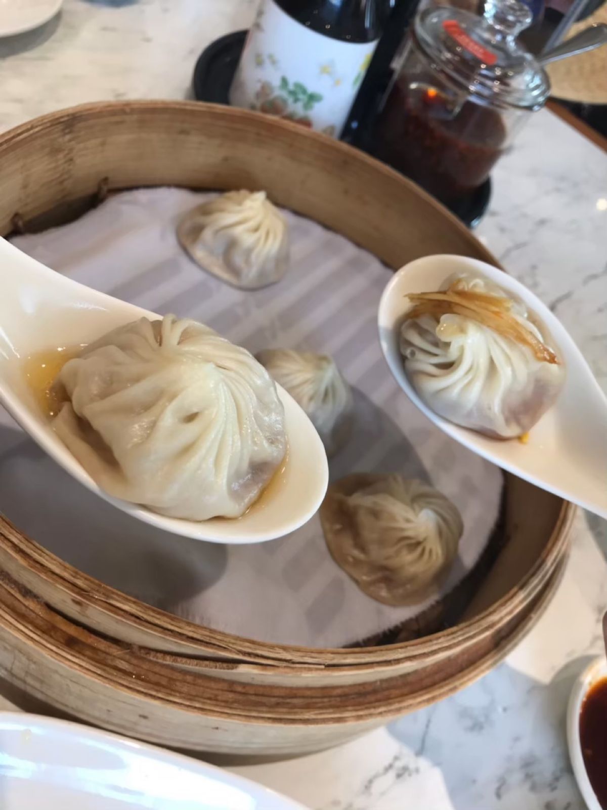 いっぱい美味しかったけど、
特に美味しかった4つ(^O^)
チリクラブも美...