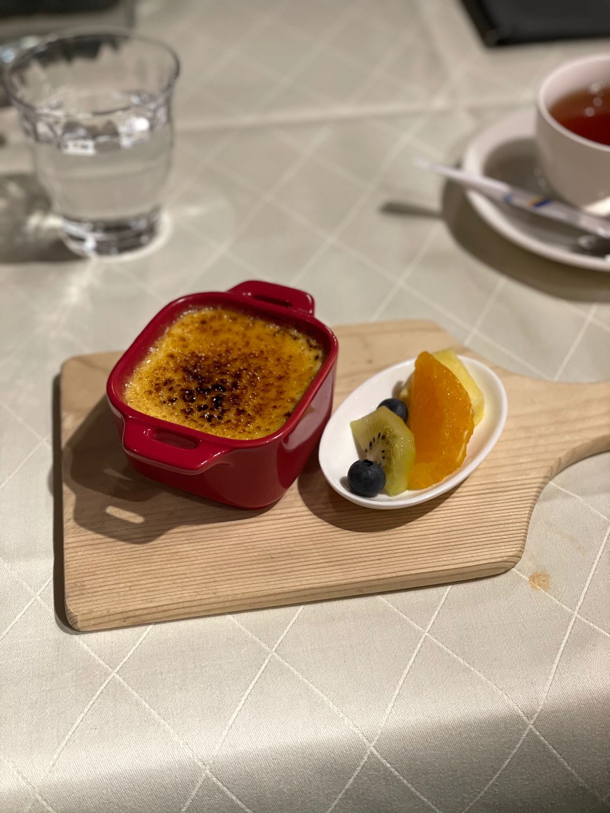 フジヤマキッチンというレストランでやっと夕食。
ボロネーゼ、ボロクソうまい😋