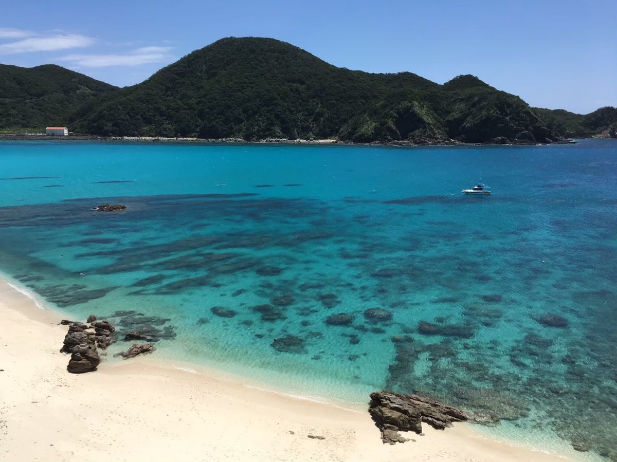 とにかく海が好き！
綺麗な海に癒されたい！って人にほんとオススメ(･∀･)...