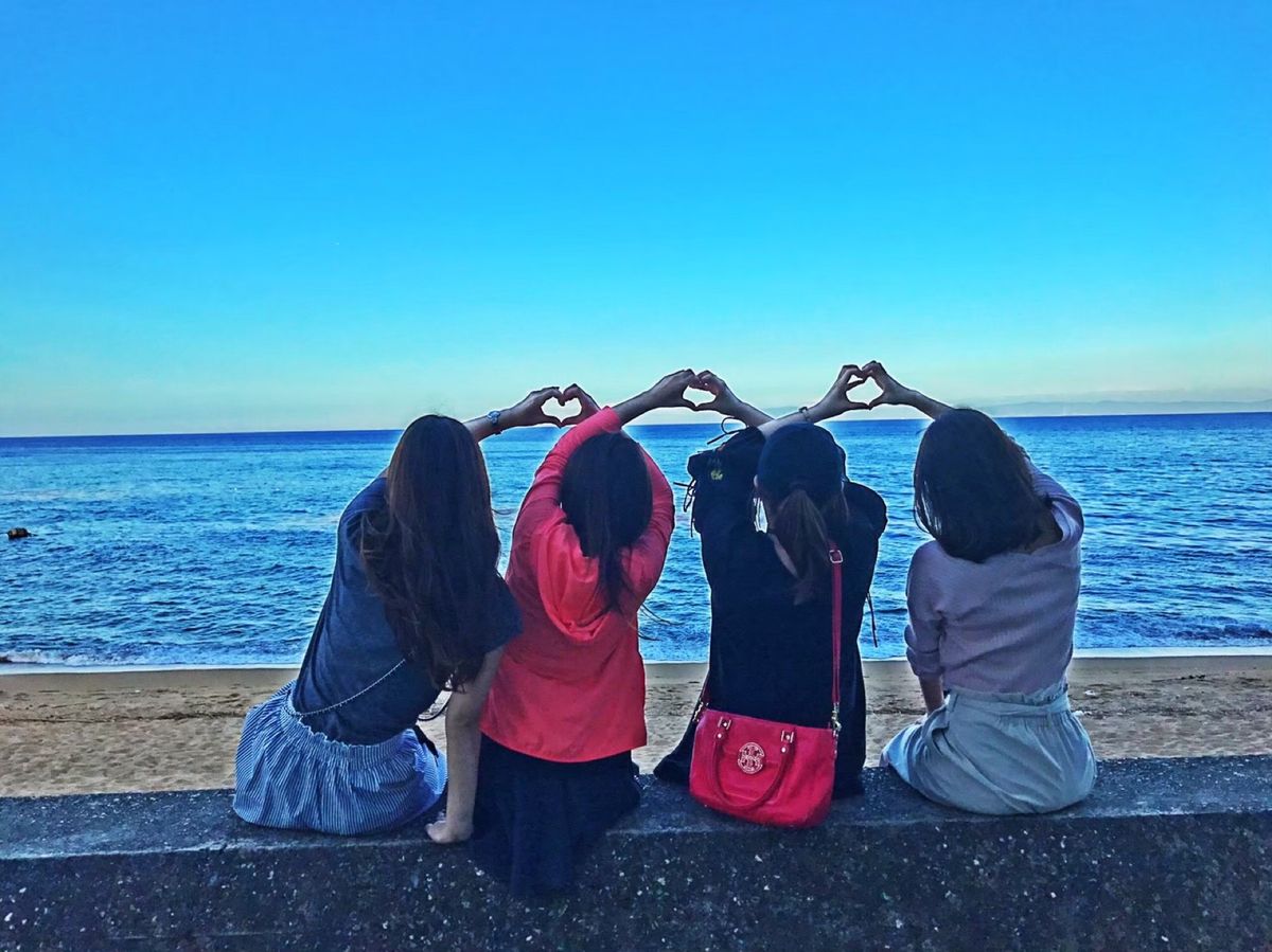 あわじ花さじきで自然満喫して、
廃校になった学校を使ってる施設へ行ったよ！...